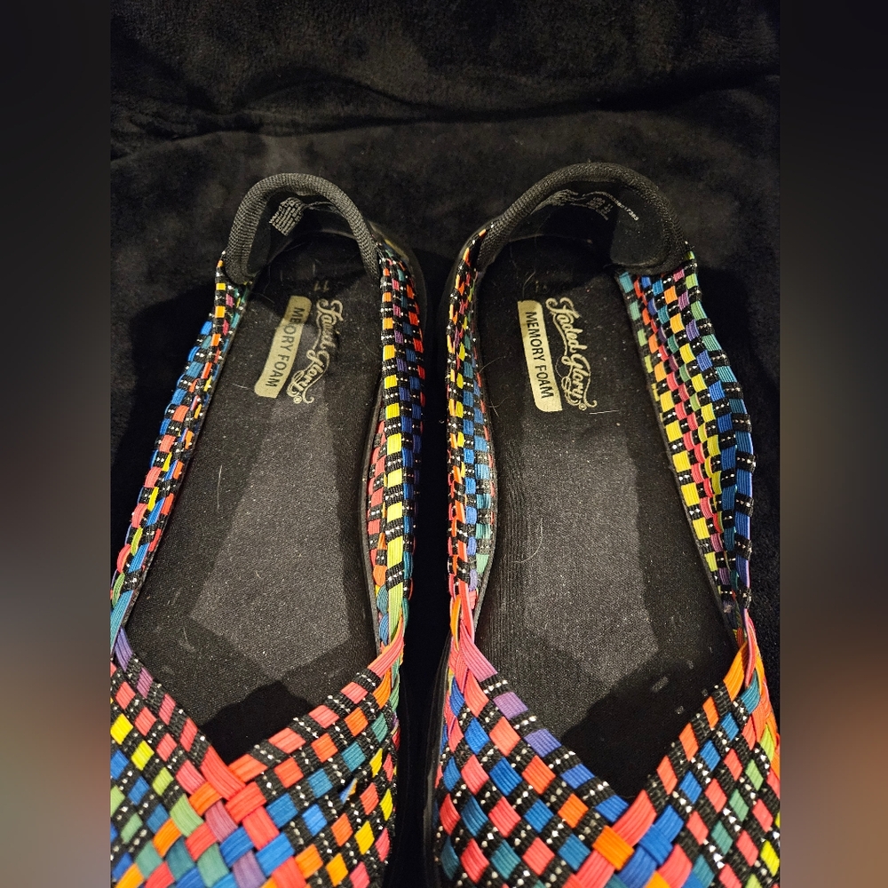 Faded Glory Multicolor Woven Flats - Picture 7 of 7